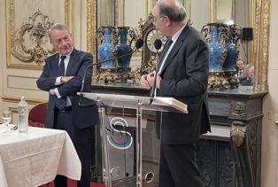 « De Gaulle, une vie » 1944-1958, le Premier des Français. Jean-Luc Barré